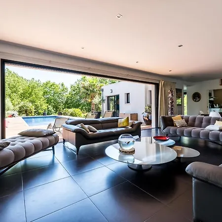 Villa Blue Keyweek Design Villa Close To Biarritz City Center And Beaches *